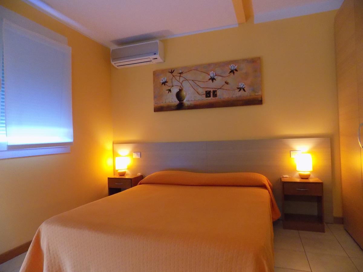 Hotel Residence Sole Fontanafredda Luaran gambar