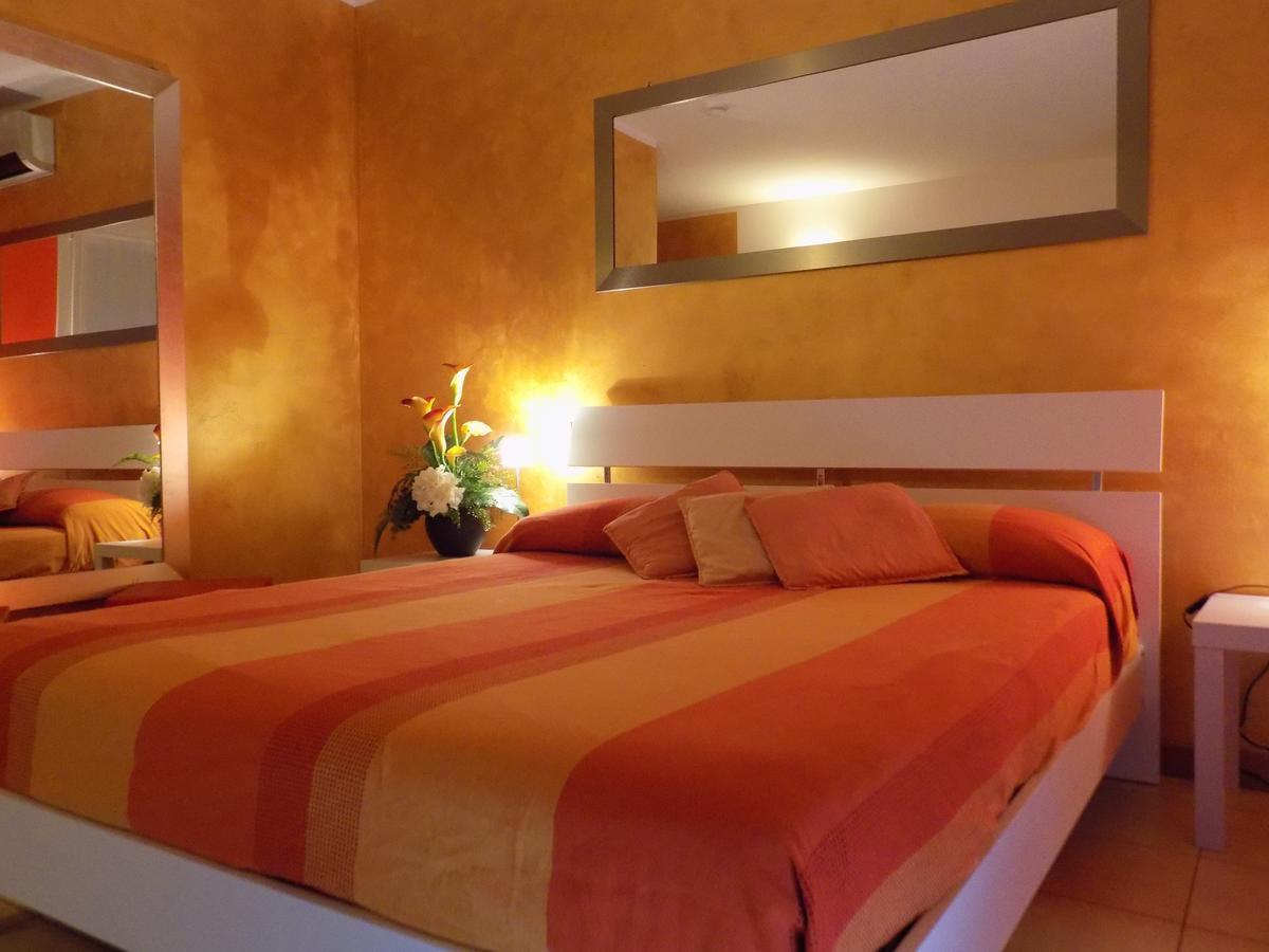 Hotel Residence Sole Fontanafredda Luaran gambar