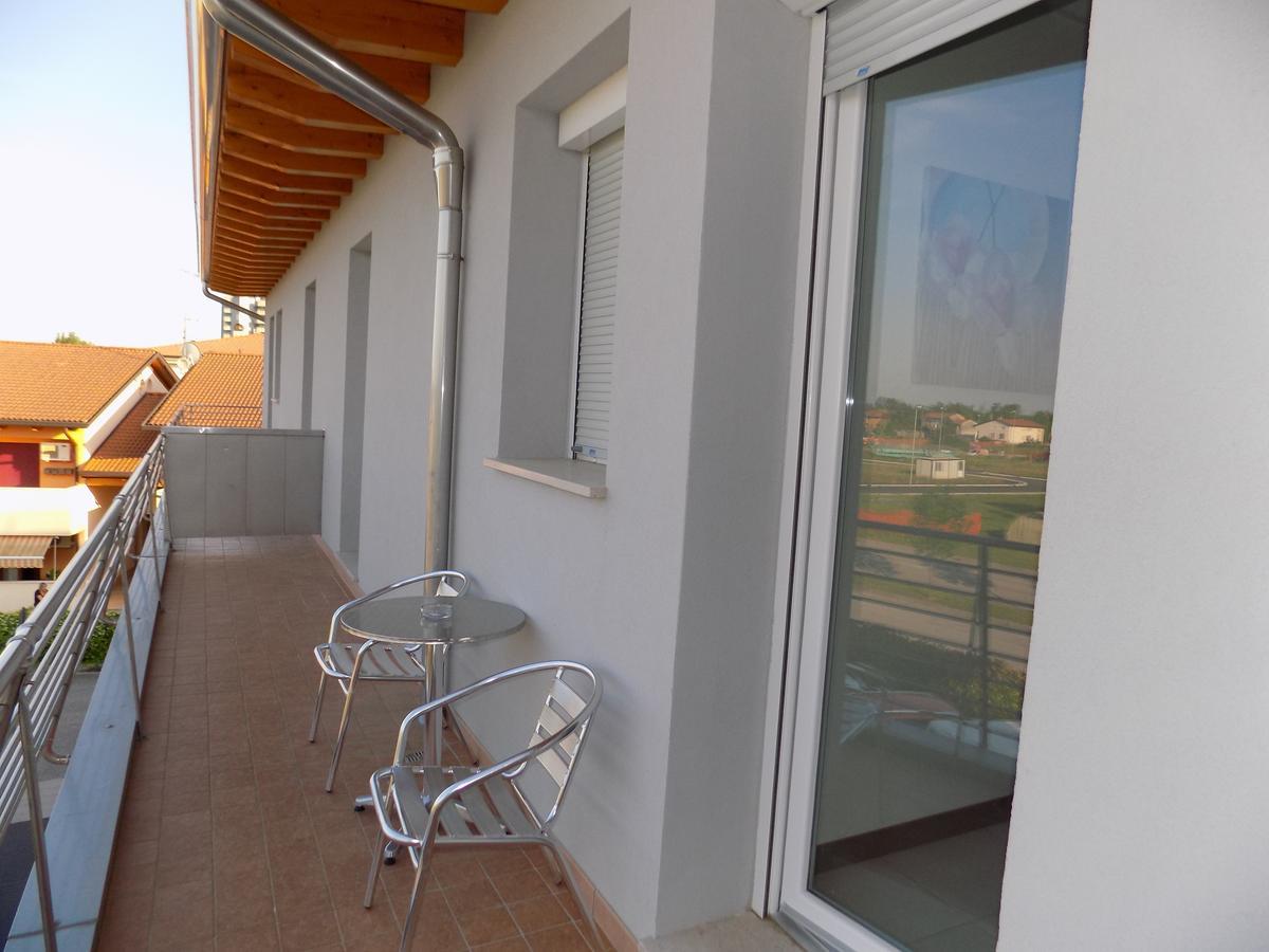 Hotel Residence Sole Fontanafredda Luaran gambar